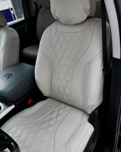 Dodge%20Ram%20Sau%20efectuat%20modific%C4%83ri%20de%20retapi%C8%9Bare%20a%20scaunelor%20cu%20u...jpg