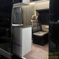 Peugeot%20Boxer%20made%20by%20%40top_tuning.md%20%23camper%20%23campervan.webp